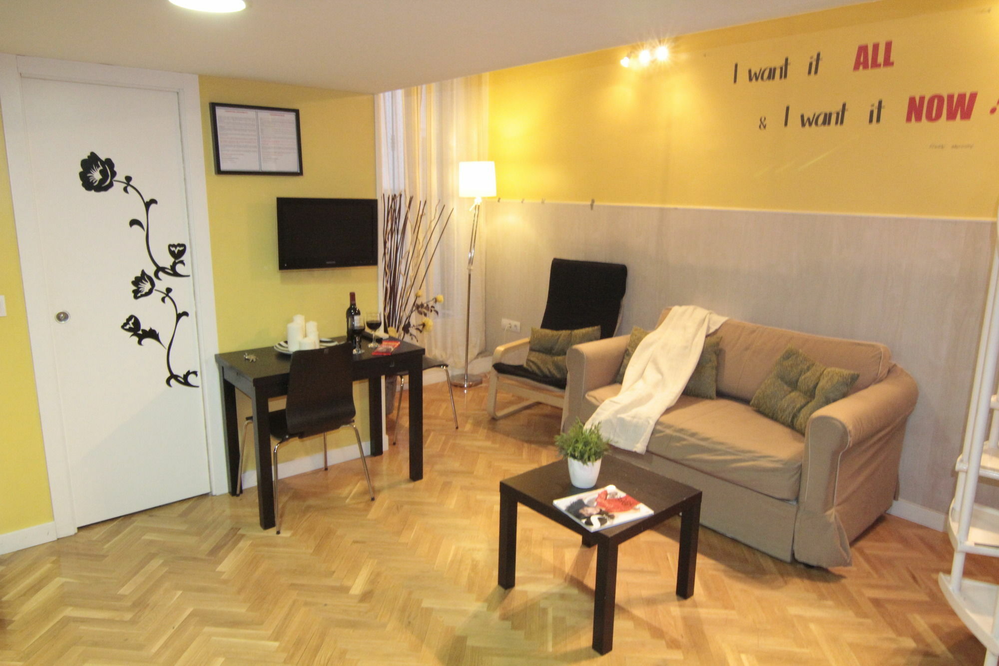 Sol Mayor Apartment Madrid Exteriör bild